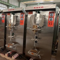 Machine à fabriquer des sachets d'eau koyo / Machine de remplissage et de scellage de sachets liquides koyo