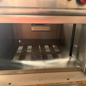 <span class=keywords><strong>Griglia</strong></span> Commerciale <span class=keywords><strong>a</strong></span> <span class=keywords><strong>Gas</strong></span> GPL ad Alta Efficienza con <span class=keywords><strong>Pietra</strong></span> Vulcanica e Rocce Laviche <span class=keywords><strong>per</strong></span> BBQ in Vendita - Product Image 4