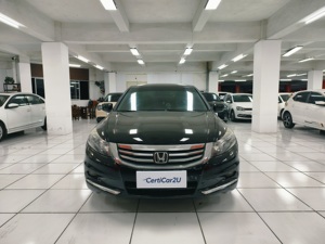 Sedán Familiar Clásico Usado: <span class=keywords><strong>Honda</strong></span> <span class=keywords><strong>Accord</strong></span> <span class=keywords><strong>2013</strong></span>, 8.ª Generación PE, Motor 2.0L, Confiable y Cómodo - Product Image 2