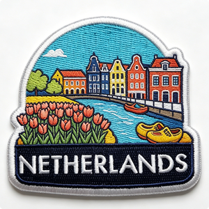 Patch brodé Pays-Bas avec tulipes et maisons de canal, forme irrégulière, applique à coudre, cadeau décoratif - Product Image 3