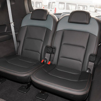 Pour Okavango 2.0T Turbo Essence, SUV 5 Portes 7 Places Grand Espace Boîte Automatique Haute Vitesse Fabriqué en Chine, Conduite à Gauche R15
