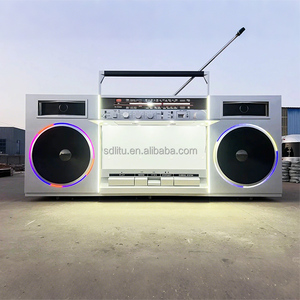 Carretto Mobile Personalizzato per Caffè e Ristorazione, Stile Vintage con Radio Retrò, Food Truck per Gelati, Pizza e Birra in Vendita - Product Image 1