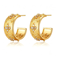 Boucles d'oreilles créoles texturées faites à la main en Italie, plaqué or véritable 18 carats, alliage de cuivre, zircon, style palais vintage, luxe, cadeau pour femme