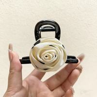Pince à cheveux élégante en plastique blanc rose, faite à la main, pour femme, Saint-Valentin, 8 cm, épaisse, avec pince à griffes, douce et tendance LX