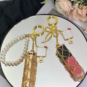 Nuevo y popular colgante de gatito de acero inoxidable, llavero <span class=keywords><strong>para</strong></span> bolso de malla con diseño de lápiz labial, DIY, personalizado, con forma de pentagrama de amor - Product Image 2