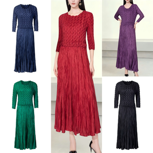 Vestido Elegante Plisado Morado Real para <span class=keywords><strong>Mujer</strong></span>, Manga 3/4, Corte A, Maxi Vestido para Fiesta o Casual, Talla Única - Product Image 2