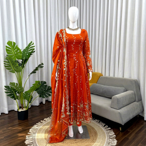 Ensemble Anarkali Salwar Kameez brodé orange avec dupatta en georgette épaisse, tenue traditionnelle indienne et pakistanaise pour mariage et fête - Product Image 1