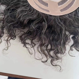 Prothèse capillaire personnalisée à base mono pour hommes, style bouclé - Product Image 3