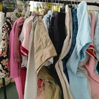 SF03 Vêtements d'occasion en balles mixtes pour femmes et hommes, fournisseur en gros, friperie, balles de Mitumba, vêtements d'occasion