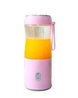 Presse-agrumes portable rechargeable en gros Mélangeur de jus fraîchement pressé Mini presse-agrumes de sécurité personnelle