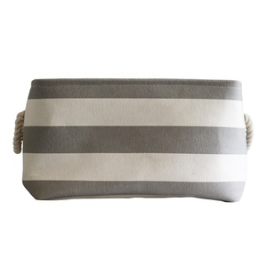 Plusieurs Tailles Bébé Jouet <span class=keywords><strong>Livre</strong></span> Noir Et Blanc Coton classe <span class=keywords><strong>bac</strong></span> De Rangement Empilable Avec Poignée De Corde - Product Image 1
