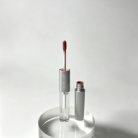 Gloss à lèvres double embout 2-en-1 : Teinte mate et Huile transparente, longue tenue, non collant, effet repulpant, pour des lèvres brillantes comme du verre, Maquillage pour les lèvres Marque Privée