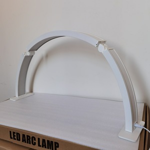 48W Dimmbare LED-Mondlicht-Stehlampe Günstige Halbmond-Nagellampe für Make-up Tattoo-Künstler Bar Wimpern - Product Image 4