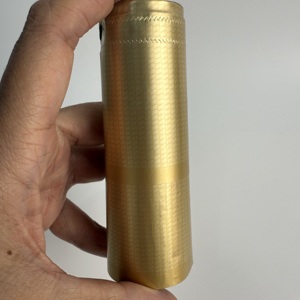 <span class=keywords><strong>Bouchon</strong></span> de <span class=keywords><strong>bouteille</strong></span> en aluminium-plastique carré de couleur beige <span class=keywords><strong>champagne</strong></span> personnalisé en usine, 30*60 mm, pour <span class=keywords><strong>bouteille</strong></span> de vin - Product Image 1