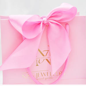 Sacs de boutique de luxe imprimés pour le commerce de détail, personnalisables avec logo, pour bijoux, mariage, nœud papillon, sac cadeau en papier avec ruban - Product Image 5