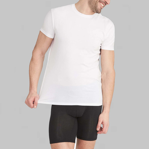 T-shirt da <span class=keywords><strong>uomo</strong></span> personalizzata in fibra di bambù sostenibile, vestibilità regolare, <span class=keywords><strong>scollo</strong></span> a V, morbida, traspirante, estiva, casual, prezzo di fabbrica - Product Image 3