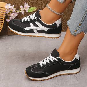 Zapatillas Deportivas Retro de Otoño en Blanco y Negro con Diseño de Cordones para un Uso Diario Transpirable - Product Image 2