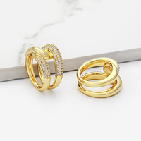 Double Couche Interlock CZ Band Rings Femmes Laiton Plaqué Or Étincelant AAA Zircon Bijoux Personnalisés Doigt Anillos Mujer