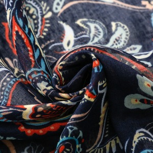 <span class=keywords><strong>Foulard</strong></span> con viscosa estiva di colore scuro con disegno floreale da donna alla moda copricapo personalizzato sciarpa Pre-legata - Product Image 4