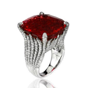 Anillo de compromiso Q709 para mujer, de plata de ley 925 con rubí, corte princesa, engaste geométrico pavé - Product Image 2