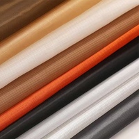 Tissu Taslan 490T entièrement mat 100% Nylon enduit PU Ripstop léger à armure toile pour doublure de veste parapluie double face imperméable
