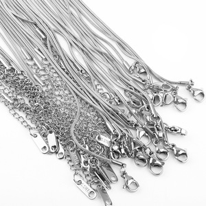 Collar de Cadena de Serpiente Redonda de Acero Inoxidable, Cadena Delgada de 0.9-1.2 mm, Joyería de Acero de Titanio con Electroplacado al Vacío, Unisex, para Uso Diario - Product Image 5