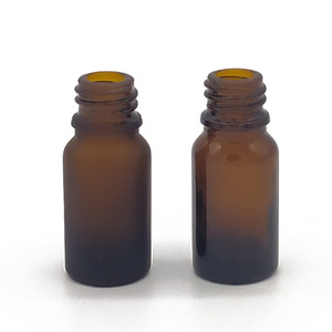 Bon prix bouteille d'huile essentielle ambrée bouteille en verre ambré avec euro compte-gouttes bouchon noir - Product Image 5
