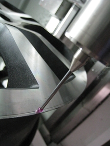 Proveedor Vixen, reacondicionamiento de ruedas Haishu, torno CNC, CKL35, equipo de reparación de ruedas programable - Product Image 4