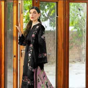 Conjunto de Túnica Elegante de Ropa India y Pakistaní de Primera Calidad, Bordada a Mano con Estampado Digital en el Dupatta, Mangas Elegantes - Product Image 1