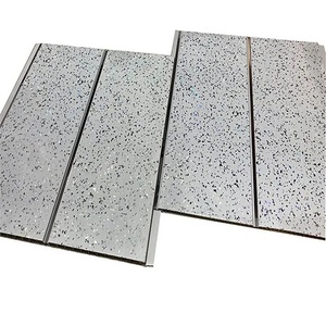 Paneles de Techo de <span class=keywords><strong>Madera</strong></span> con Estampado en Caliente, Cielo Falso de PVC, Placas de Plástico para Dormitorio <span class=keywords><strong>y</strong></span> Baño en Filipinas - Product Image 4