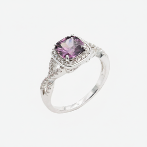 Rodiato placcato Asscher taglio colore viola CZ anelli a grappolo di fidanzamento taglia 5 con intarsio di perle pietra principale platino materiale - Product Image 4