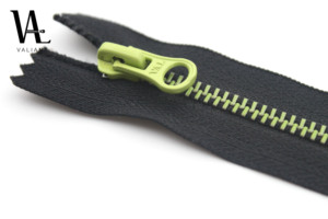 Usine directement en gros haute revêtement étanche fermeture à glissière en cuivre personnalisé - Product Image 2