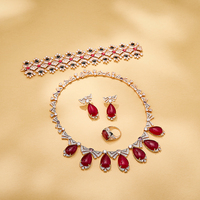 Vente en gros de bijoux en laiton vintage en forme de poire, ensemble de 4 pièces, collier, boucles d'oreilles, bagues, bracelets, cadeaux de mariage haut de gamme pour femmes