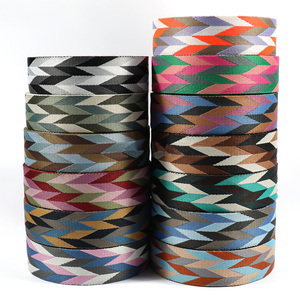 Liwei Umweltfreundlicher 3,8cm Jacquard-Gürtel im Ethno-Stil mit Rautenmuster als Damen-Taschendekoration 100% Polyester - Product Image 2