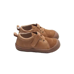 Babyhappy brevetto all'ingrosso minimalista in pelle traspirante Casual ergonomico per bambini scarpe a piedi nudi per Unisex bambino