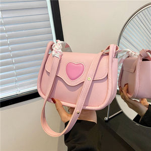 Minimalist <b>Heart</b>-<b>Shaped</b> Women's <b>Bag</b>, Patchwork Design, Shoulder <b>Bag</b>, Versatile Summer Shoulder Crossbody <b>Bag</b> - Product Image 3