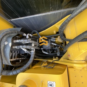 Garantía posventa para un proyecto municipal: Excavadora de cadenas usada Komatsu PC70 de 7 toneladas con retroexcavadora - Product Image 5