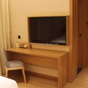 Meubles de chambre d'hôtel modulaires personnalisables, ensembles de lits jumeaux à cadre en bois pas cher avec table de chevet, bureau, chaise, meubles TV et armoire - Product Image 2