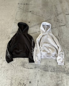 Conjunto Deportivo de Otoño Personalizado, Transpirable, de Dos Piezas, con Sudadera con Estampado Serigrafiado y Pantalones Holgados - Product Image 2