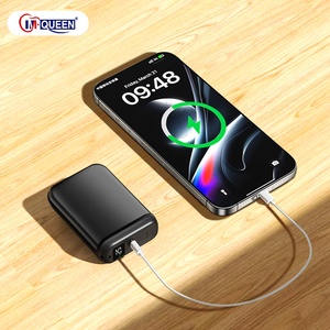 พาวเวอร์แบงค์พกพาแบบพวงกุญแจ ขนาดเล็ก ชาร์จไฟได้ พร้อมโลโก้สั่งทำพิเศษ ความจุ 5000 มิลลิแอมป์ สำหรับผู้หญิงและผู้ชายในฤดูหนาว - Product Image 5