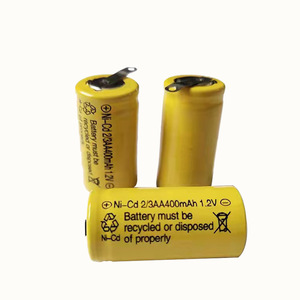 <span class=keywords><strong>Ni</strong></span> <span class=keywords><strong>Cd</strong></span> 2/3AA 400mAh batteria ricaricabile per rasoi elettrici pelucchi tagliacapelli naso capelli con linguetta di saldatura - Product Image 2
