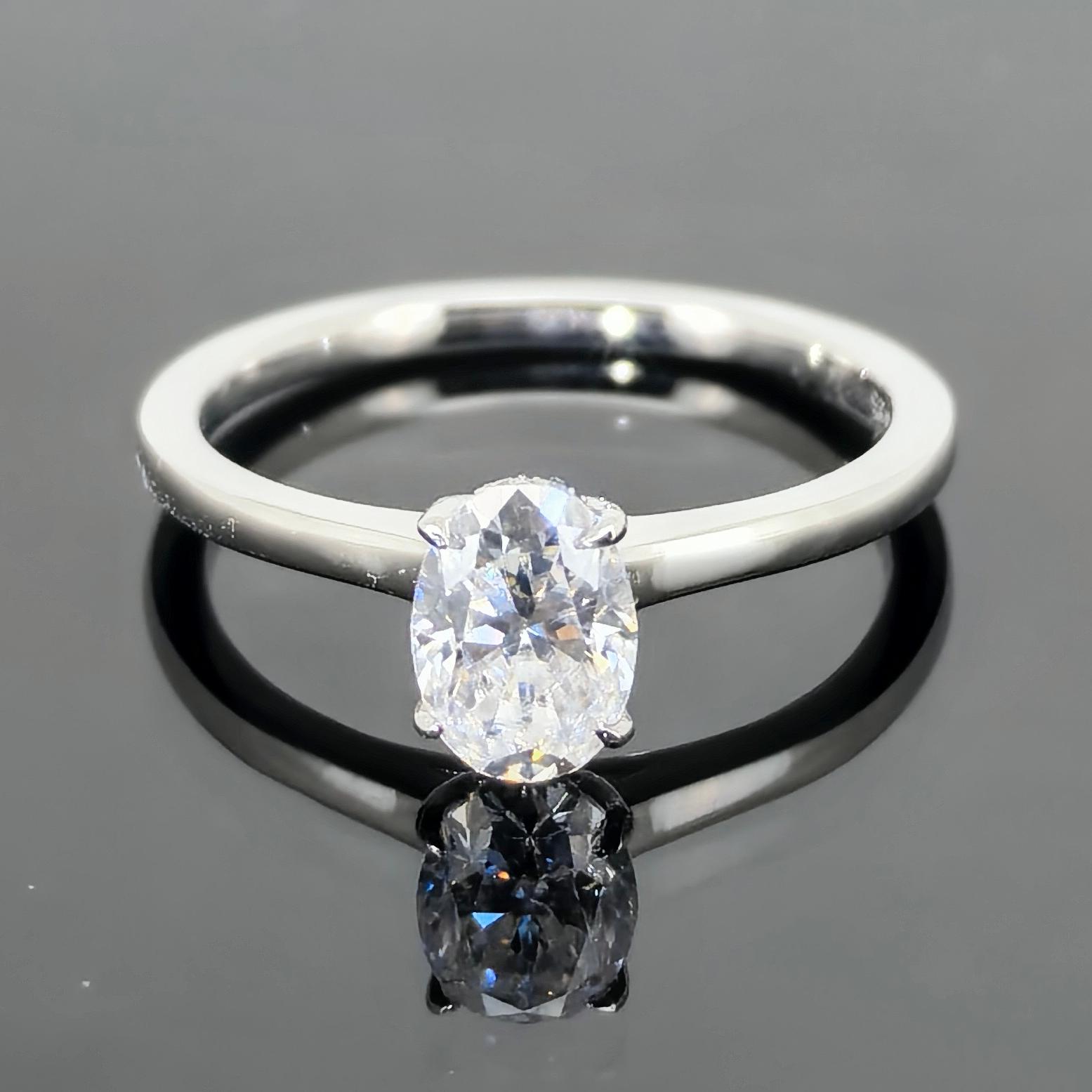 Moissanite ovale bianca da 1 ct s925