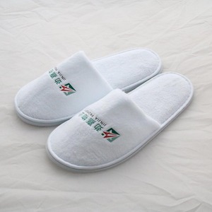 Venta al por mayor de suministros de habitaciones desechables <span class=keywords><strong>Hotel</strong></span> Spa Coral polar pantuflas artículos de una tienda de un dólar - Product Image 5