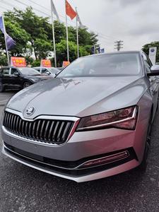 Volkswagens Skoda Kodiaq Coche de gasolina Skoda Superb 1,4 T 5 puertas 5 asientos Seaden 2025 Versión Nuevo Coche Precio barato China Car Export - Product Image 2