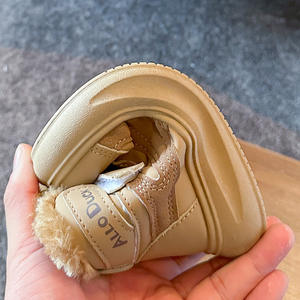 Scarpe Sportive da Ragazza Foderate in Pile Calde con Chiusura a Strappo Suola in PVC <span class=keywords><strong>Sneakers</strong></span> <span class=keywords><strong>Alte</strong></span> Invernali Imbottite - Product Image 4