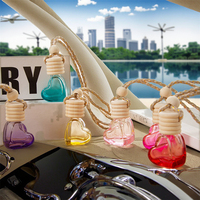 Vente en gros d'huiles essentielles d'aromathérapie personnalisées, mini désodorisant de voiture en cristal, diffuseur à clip, couvercle en bois, parfum de voiture automobile