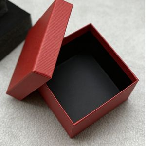 Scatola di Carta Rossa 9*8*5.5cm Apribile per Confezione Mini Bambole, Scatola Regalo - Product Image 3