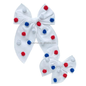 Pompon patriotique bleu, blanc, rouge, rose, nœud festif, pompon patriotique blanc, nœud festif - Product Image 2
