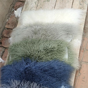 Fourrure de mouton <span class=keywords><strong>bouclée</strong></span> tibétaine, peau de mouton mongole brute, <span class=keywords><strong>chaise</strong></span> et pouf - Product Image 2