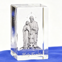 Cube en cristal K9 en gros avec gravure laser 3D intérieure, Artisanat religieux en cristal Sainte Famille, Souvenir de l'Église catholique, Décoration, Cadeau